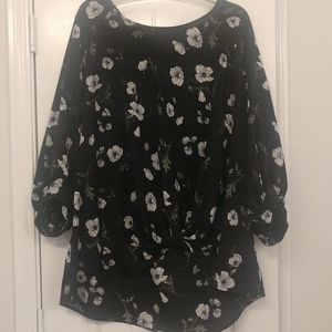 Front Knot Floral Blouse